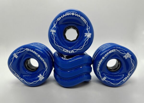 SHARK WHEEL 72MM, 78A DNA - BLUE