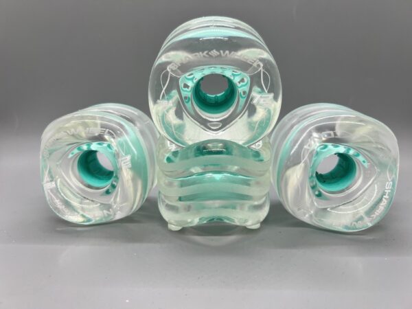 SharkWheels Longboard Wheel 72mm Clear Mint
