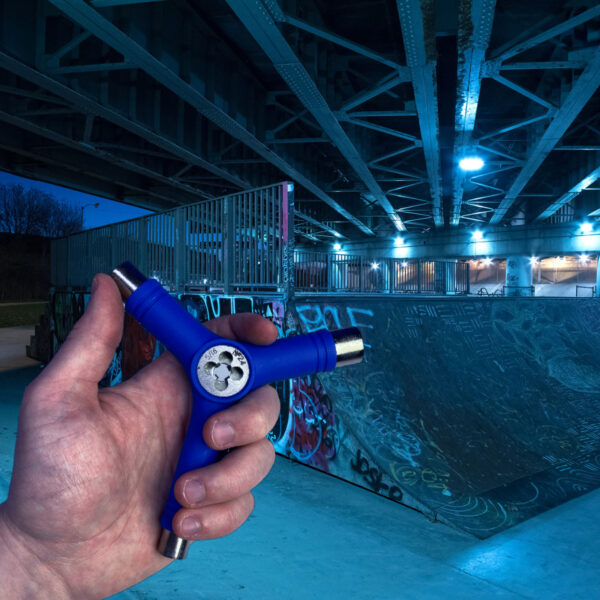 Lifestyle picture of a ghost boards y skate tool