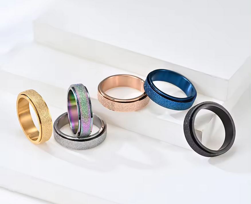 sparkly spinner fidget ring